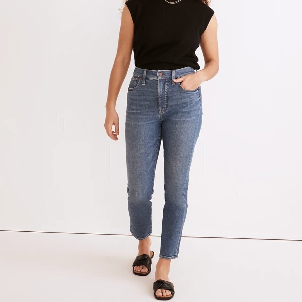 Madewell The Perfect Vintage Jeans in Finney Wash ND502 25